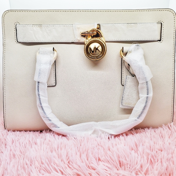 Michael Kors Handbags - SOLD!!!!  MICHAEL KORS | Hamilton Satchel